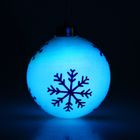 Шар пластик свет d-10 см "Мираж" снежинки, белый - Фото 4