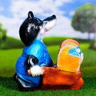 Садовая фигура "Крот с сундуком" 30х20х32см - Фото 2