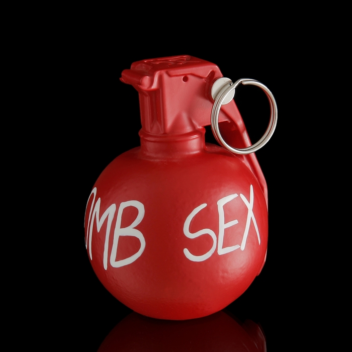 Держатель для карточек и фото "Лимонка. Sex-bomb" красный, 8 × 12 × 9 см - Фото 1
