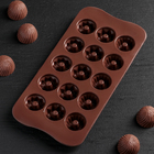 Форма силиконовая для украшений Доляна «Кексики», 22×10,5×1,5 см, 15 ячеек - Фото 2