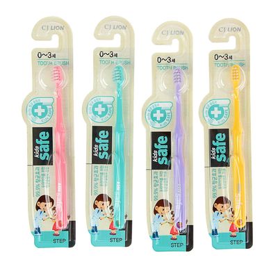 Зубная щетка Kids safe детская, 0-3 лет микс