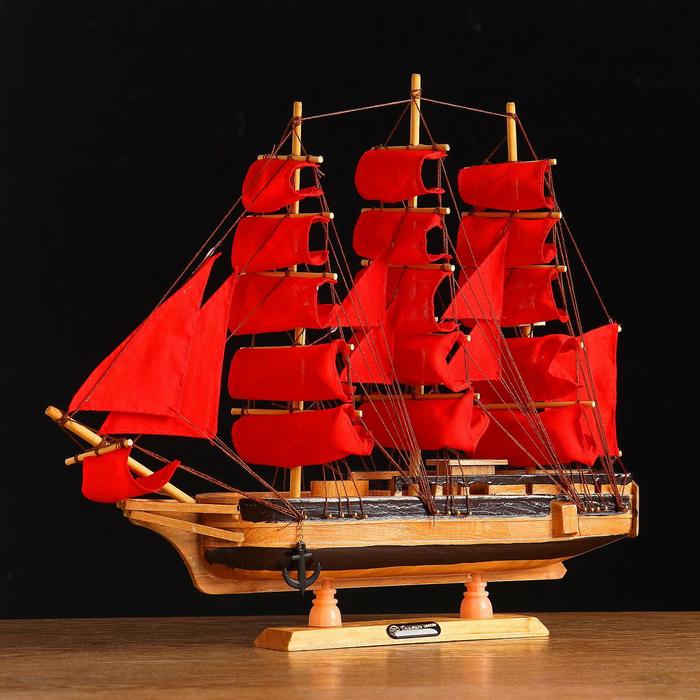 Корабль сувенирный средний «Ахиллес», паруса красные, 39х44х7 см - Фото 1