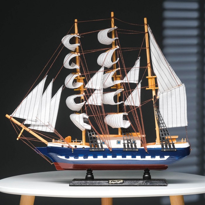 Корабль сувенирный большой «Рион», борта сине/чёрные, паруса бежевые с полосами, 50х44х10 см - фото 1898001618