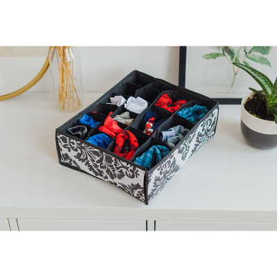 Органайзер для хранения белья «Вензель», 18 отделений, 35×30×12 см, цвет чёрно-белый