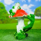 Садовая фигура "Мухомор с двумя лягушками" 25*25*43 см - Фото 1