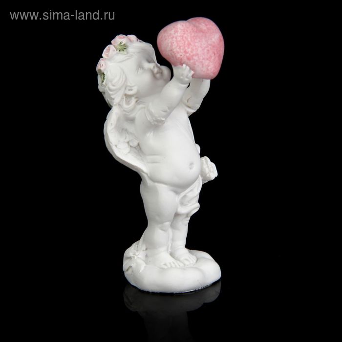 Сувенир полистоун "Ангелочек с розовым веночком держит сердце" 3,5х4х8 см - Фото 1
