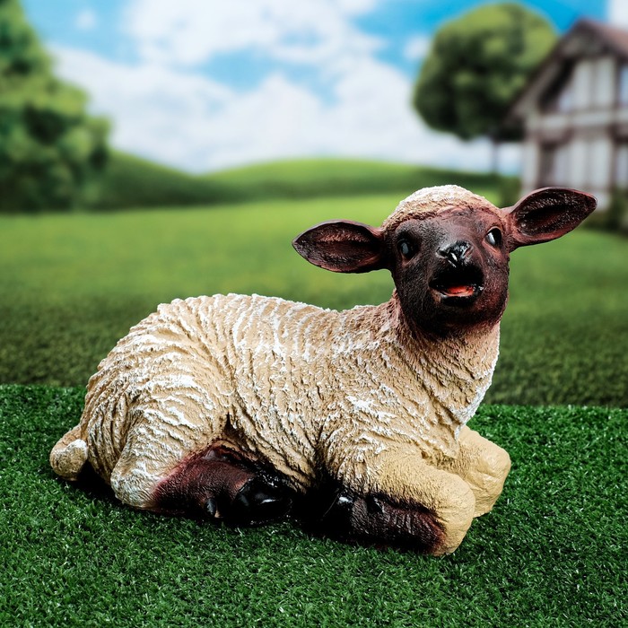 Садовая фигура "Овечка маленькая лежащая" 14х33х24см МИКС - Фото 1