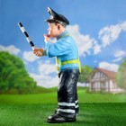 Садовая фигура из полистоуна «Гаишник», 28×39×71 см - Фото 2