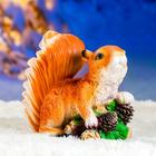 Садовая фигура из полистоуна «Белка на ветке с шишками», 14×24×21 см - Фото 5